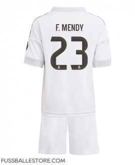 Günstige Real Madrid Ferland Mendy #23 Heimtrikotsatz Kinder 2025-26 Kurzarm (+ Kurze Hosen)